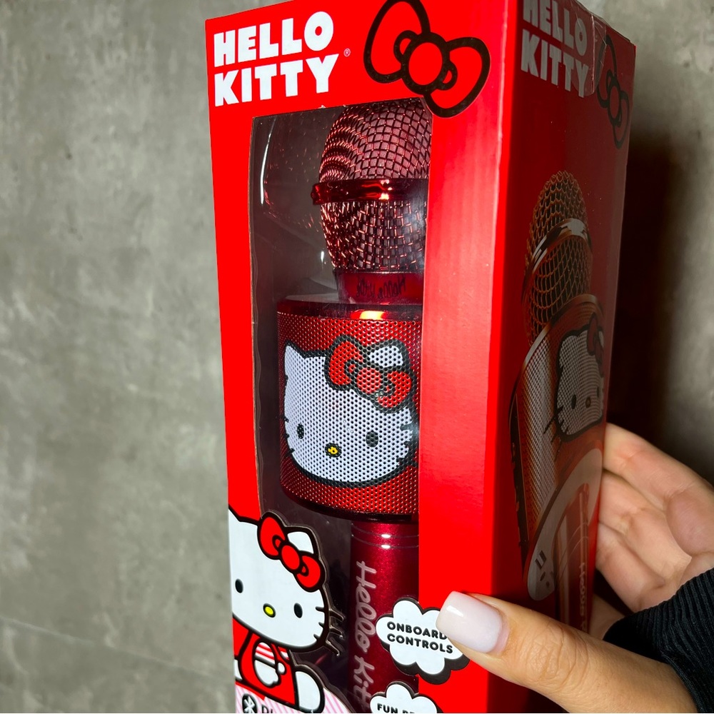 Hello kitty karaoke 🎤 microphone
